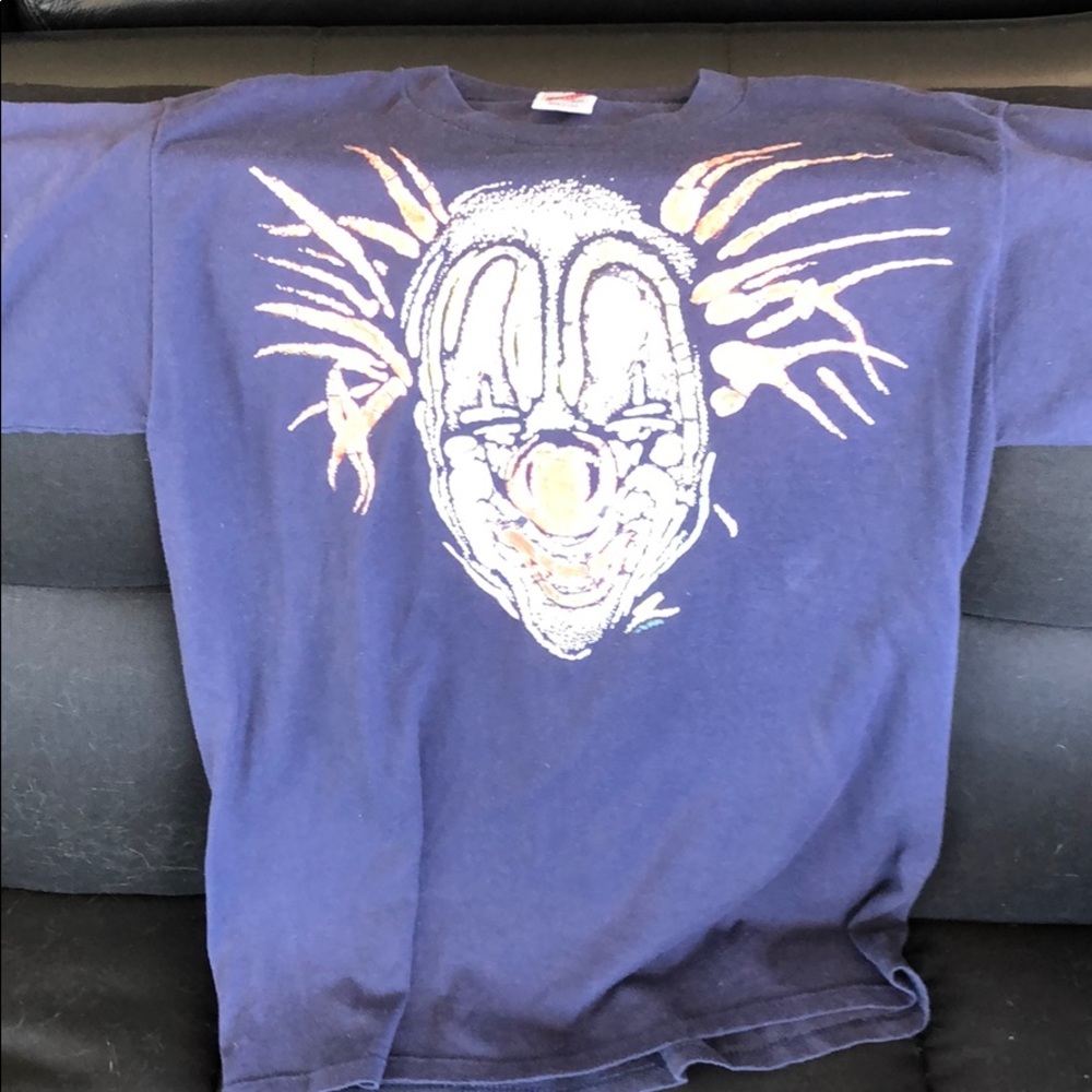 Clown shirt with cuffed sleeves